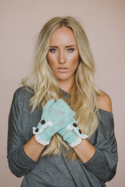 Knitted Lace Fingerless Gloves nicE HT HT_Mar_10_01