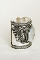 Warrior Stone Metal Cuff nicE HT