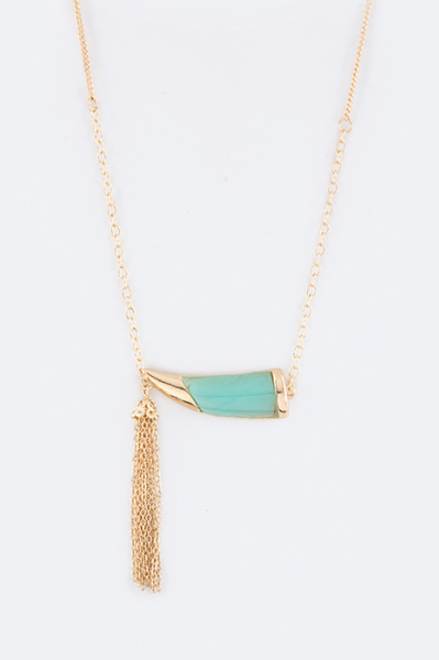 Tassel + Tooth Necklace nicE HT