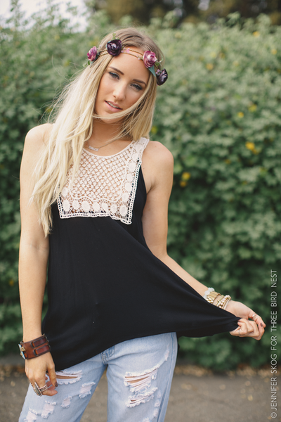 Vintage Crochet Tank nicE HT